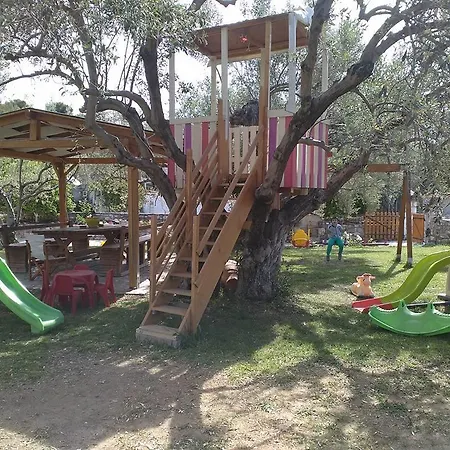 アパート Rent Alexiou Límni