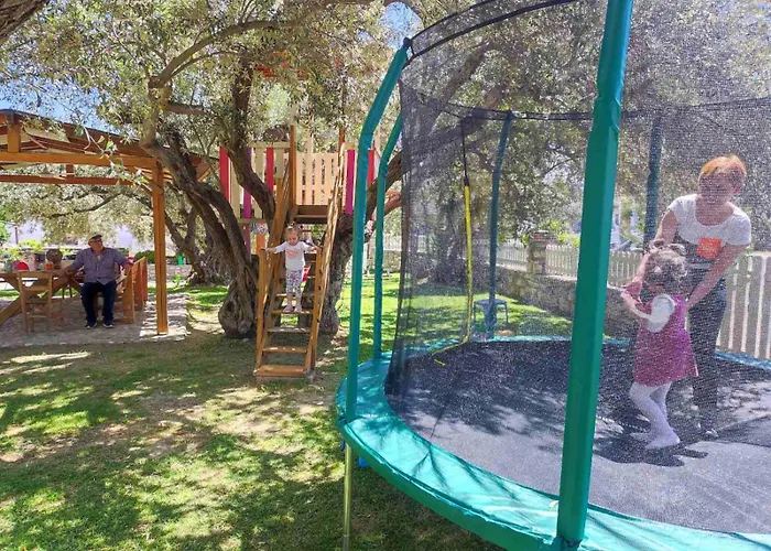 ενοικιαζόμενα αλεξίου